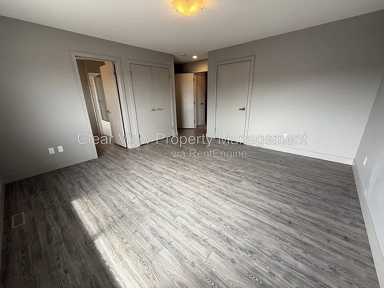 46 Country Meadows Blvd W #2 — Photo 12