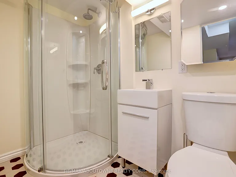 497 Anthony Dr — Photo 27