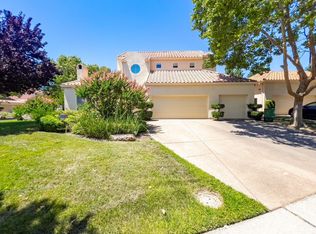 2 Emperor Ct, Napa, CA 94558