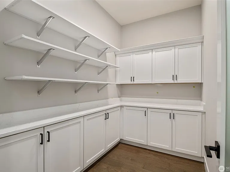 7585 S 130th Pl — Photo 13