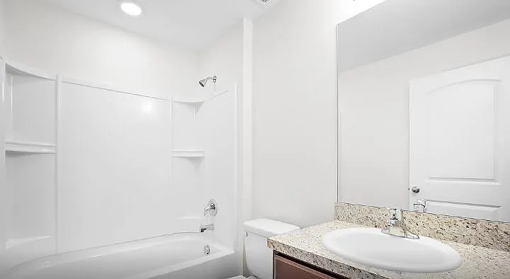 27000 Mary Ave — Photo 4
