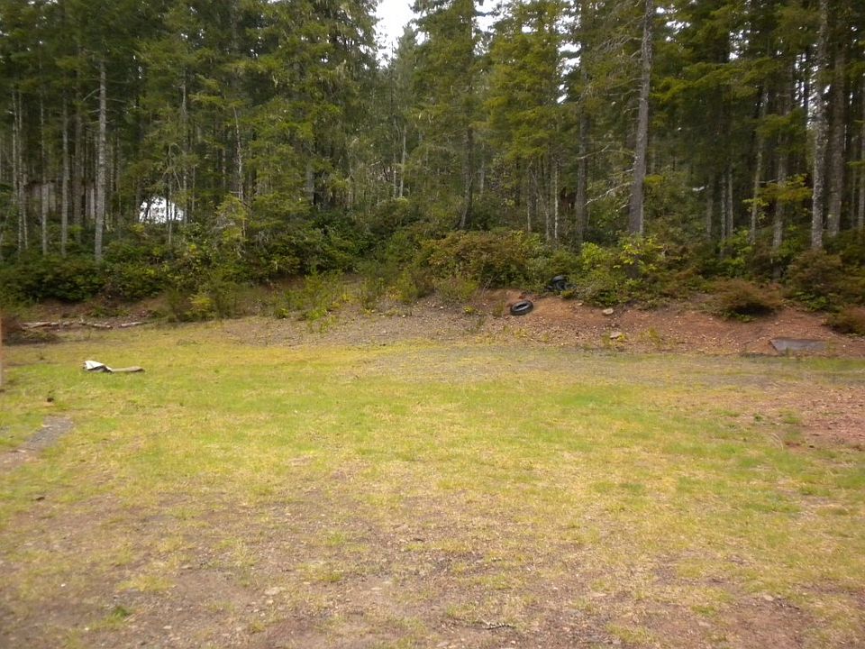 1st image of 61 NE North Shore Pl