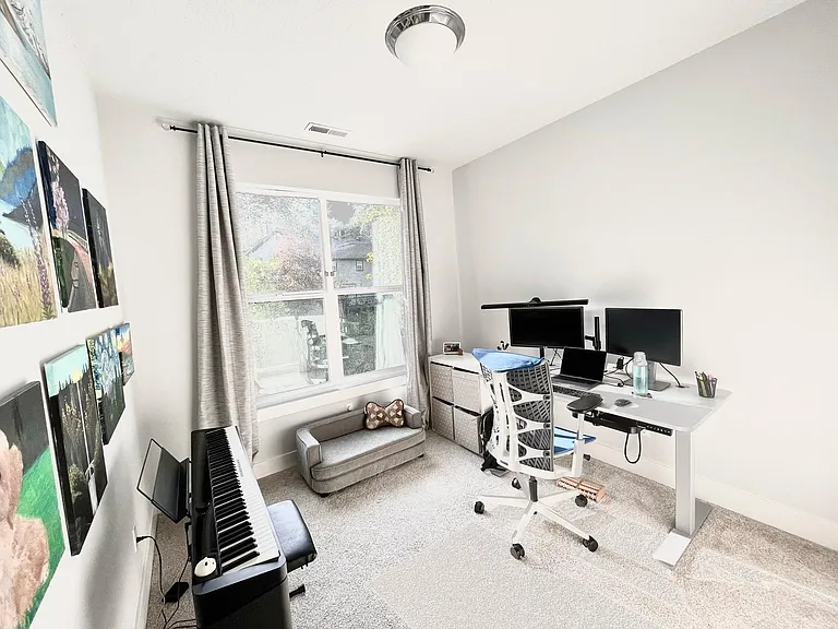 3rd bedroom on upper floor