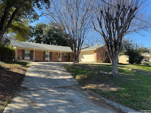 371 Pike, San Antonio, TX 78209