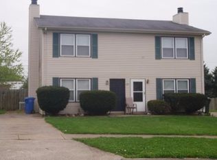 685 Eureka Springs Dr #B, Lexington, KY 40517