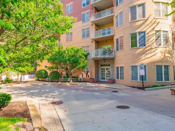 360 W Washington Ave Unit 1213, Madison, WI 53703
