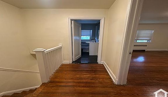 4th image of 3112 E Federal St