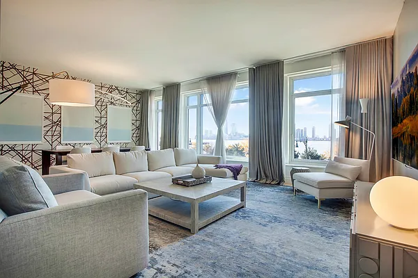 Rented by Arvik Group Real Estate | media 18