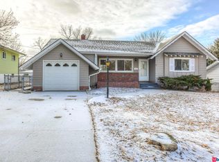 4719 Spring St, Omaha, NE 68106