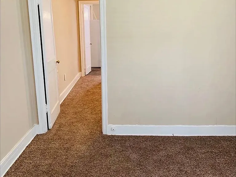 1113B Westgrove Ave — Photo 3