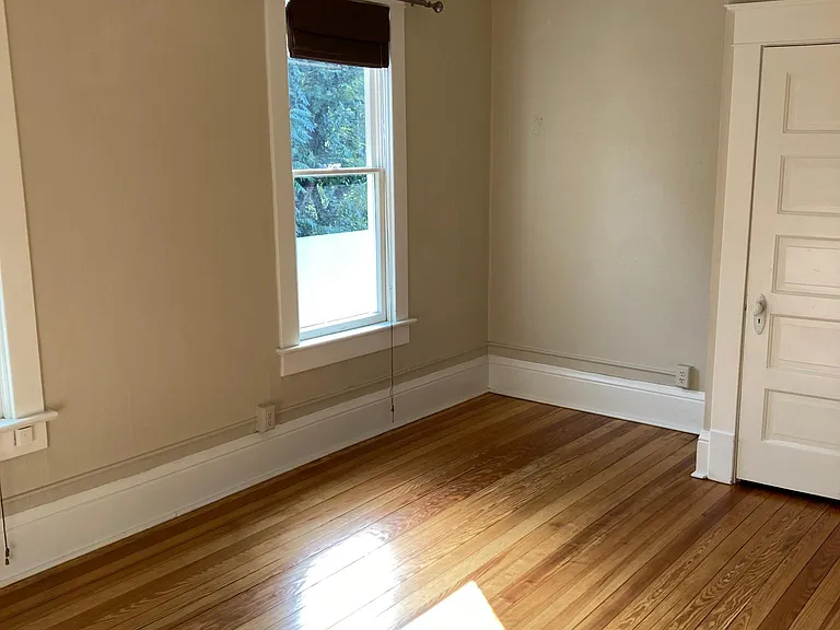 1004 Pine St — Photo 26