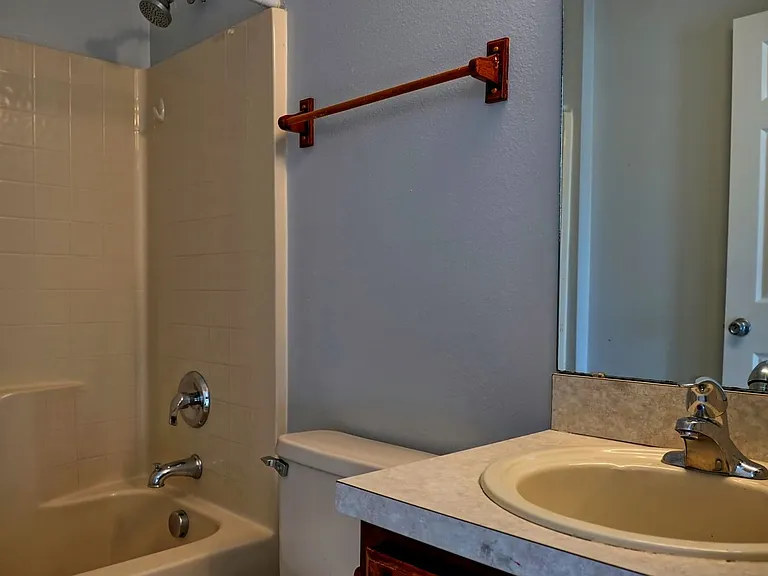 752 Paris Dr — Photo 11