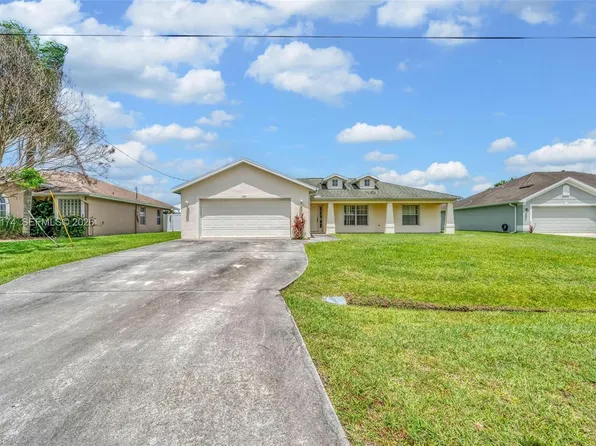 5767 NW Cahaba St, Port Saint Lucie, FL 34986