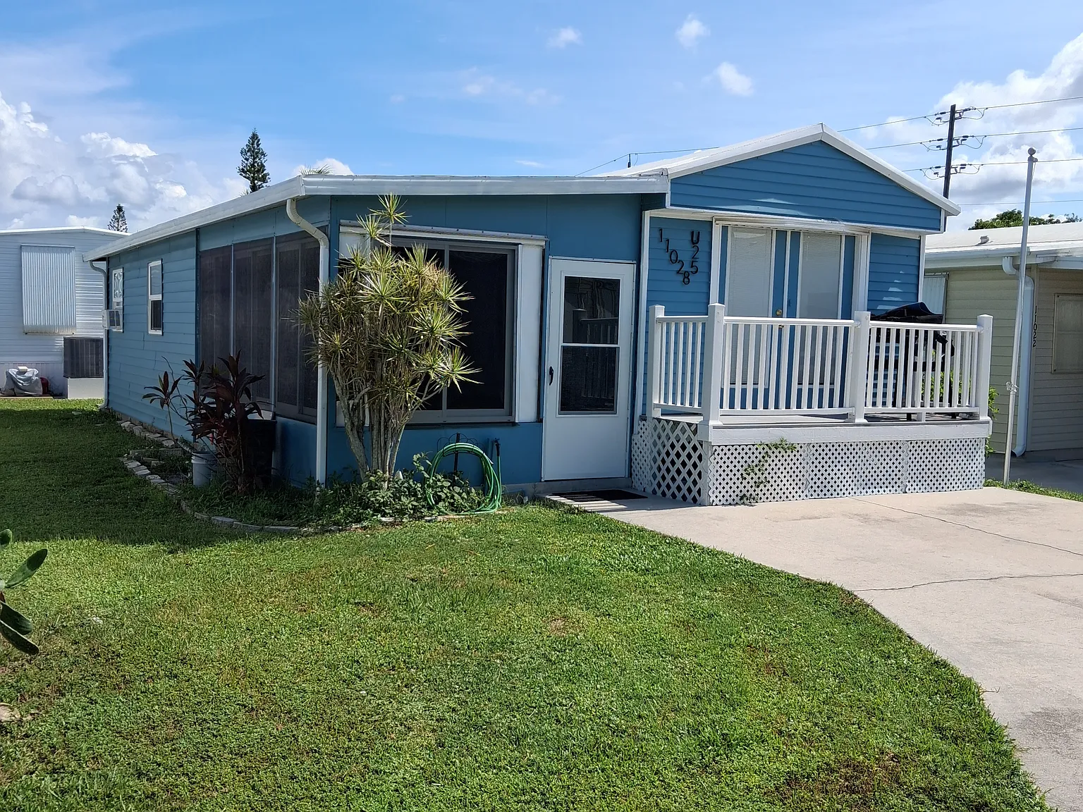 2 bed, 950 sqft, $1,050 — Photo 1
