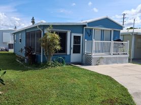 11028 Sunlight Ln, Fort Myers, FL