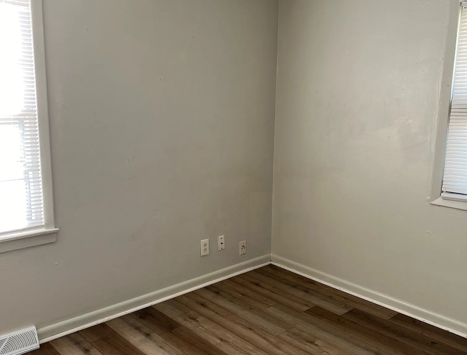 7345 College Ave — Photo 3
