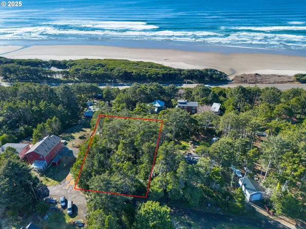0 SW Iris Ln, Waldport, OR 97394
