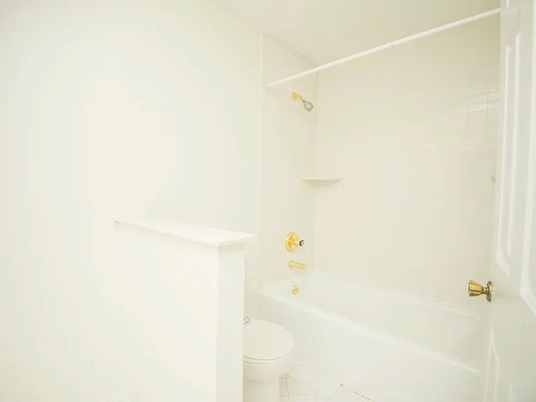 11144 Pleasant Forest Dr — Photo 47