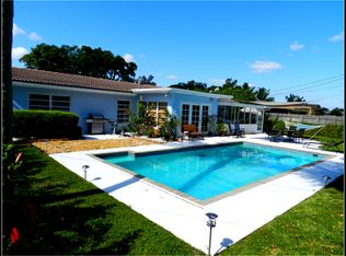 19 Forest Hills Ln, Boca Raton, FL 33431