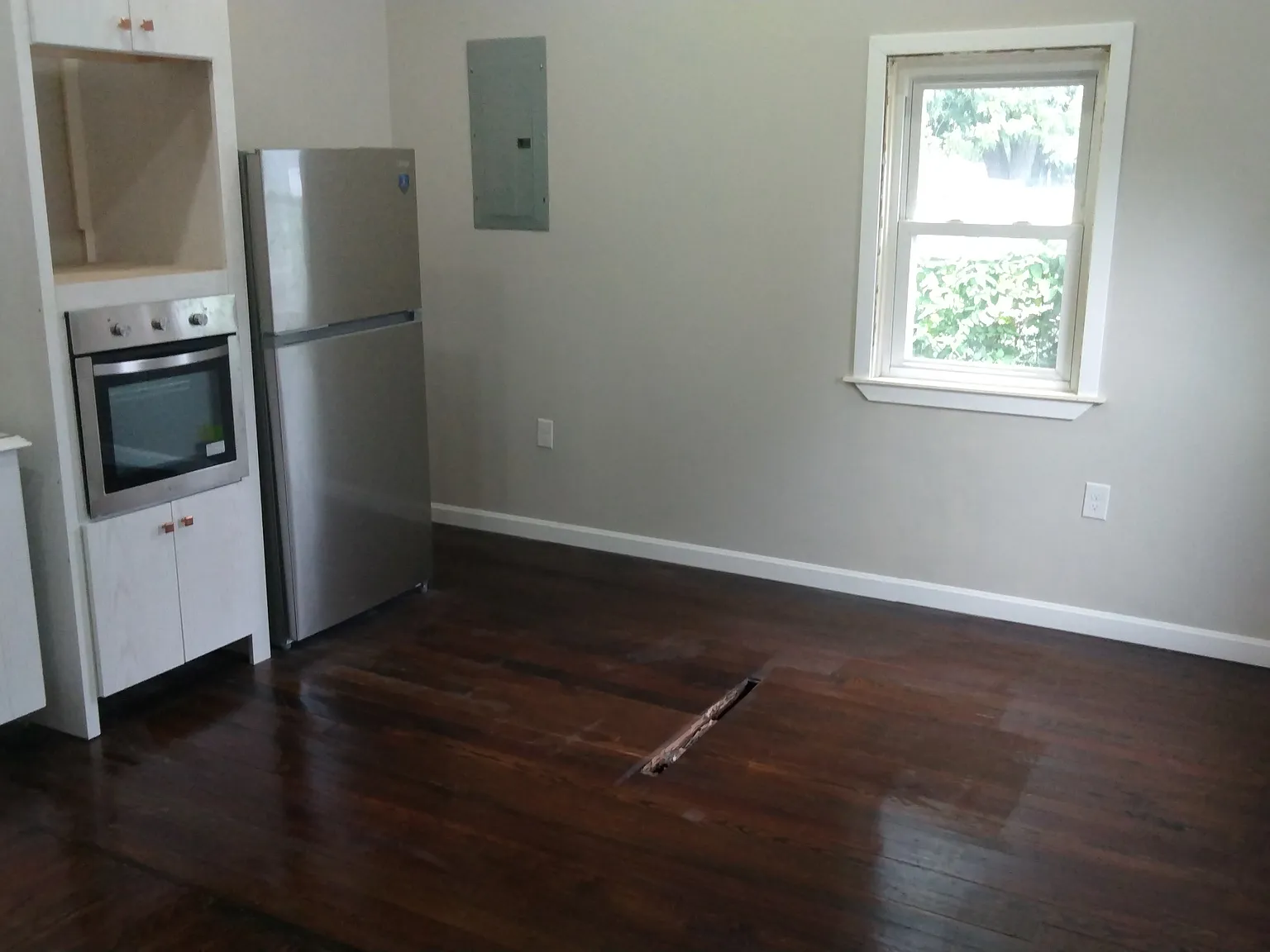 2 bed, 800 sqft, $1,700 — Photo 2