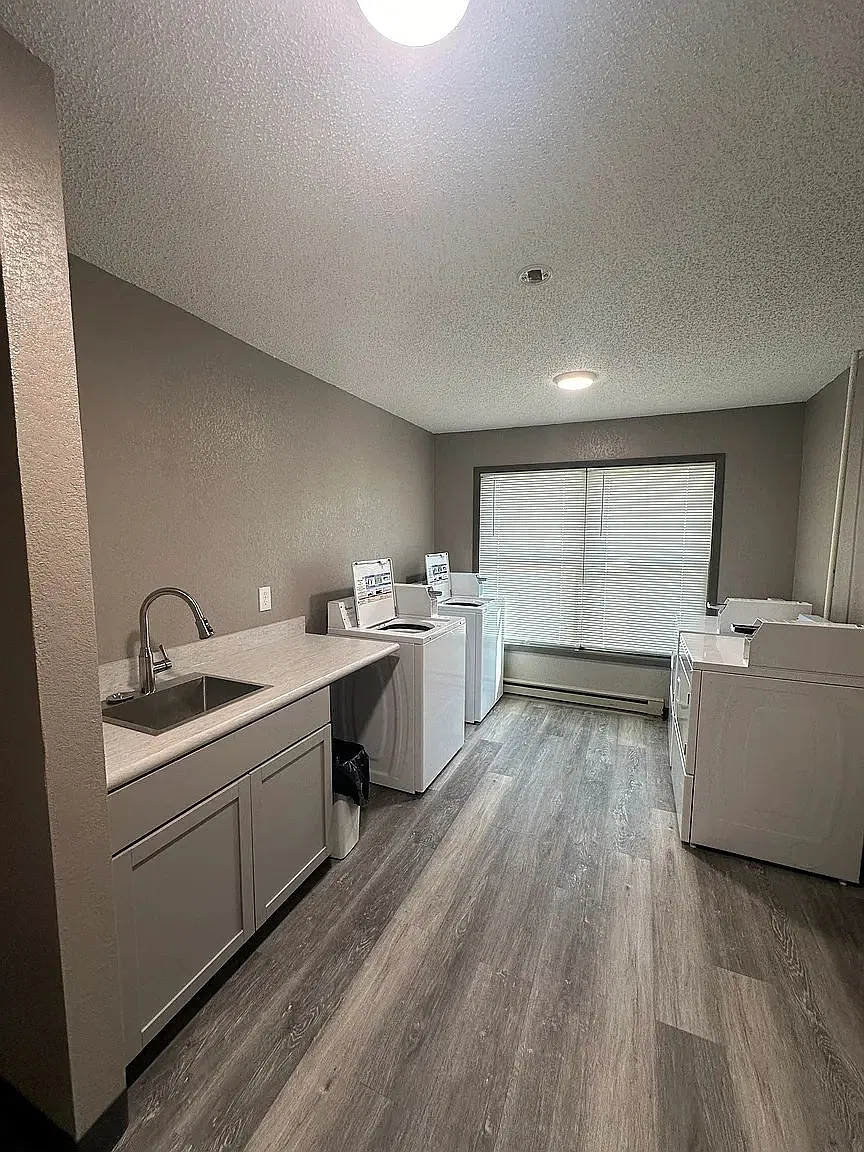 2 bed, 1.0 bath, 750 sqft, $925 — Photo 4