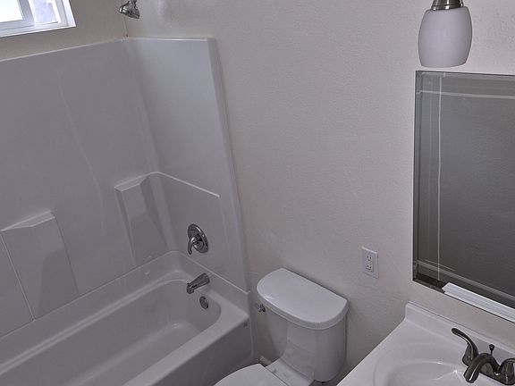 2nd image of 122 N Padre Juan Ave #122