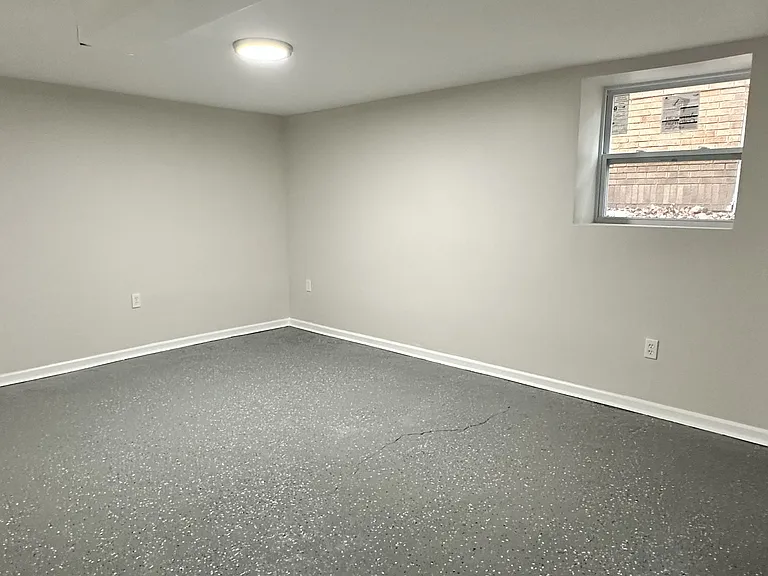 806 Hayes St — Photo 16