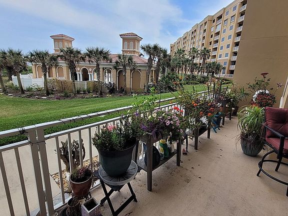 3rd image of 80 Surfview Dr APT 120