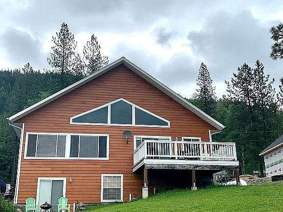 Back deck, lower patio area