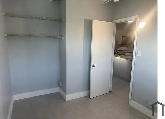 515 SW 3rd Ave #A — Photo 7