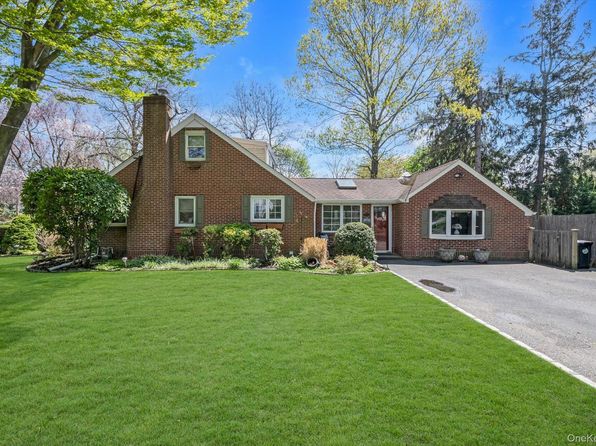 49 Grant Street, East Northport, NY 11731