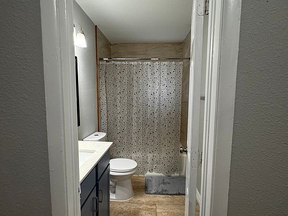 3rd image of 2608 Oates Dr