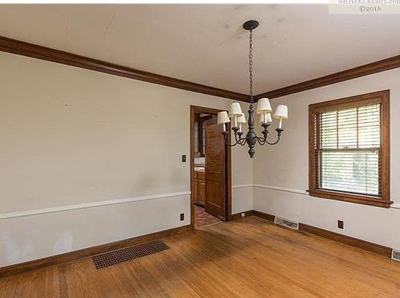 5th image of 1900 W 48th Ter