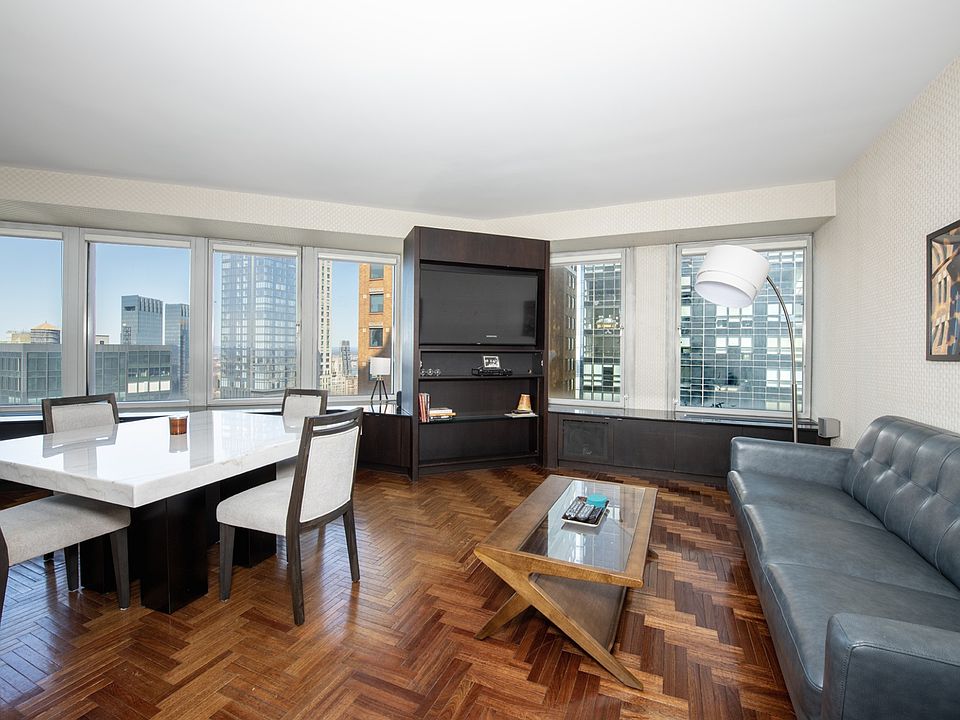 1st image of 150 W 56th St APT 5903