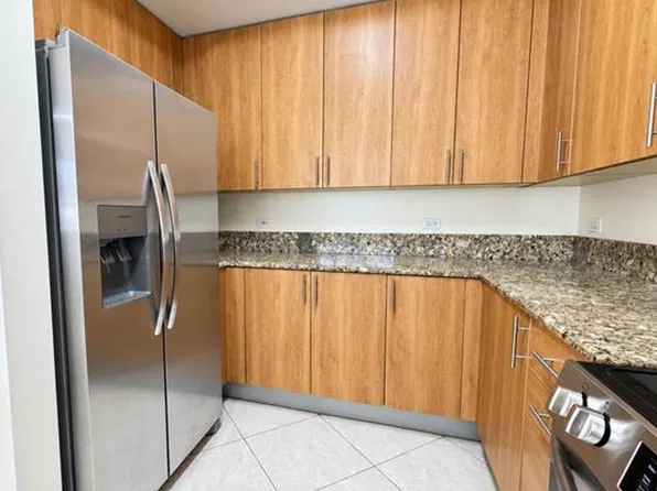 2633 14th Ave #Townhouse 109, Fort Lauderdale, FL 33334