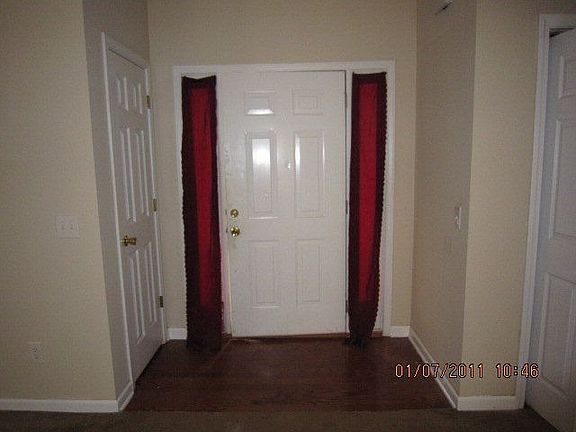 3rd image of 523 Gatewood Dr