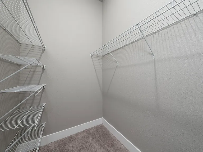 2105 Broome St — Photo 7