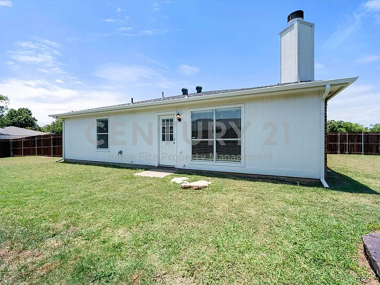 1529 Bluewater Dr — Photo 26