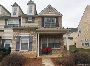 8671 Wandering Creek Way, Charlotte, NC 28227