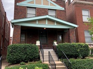 1089 S Taylor Ave, Saint Louis, MO 63110