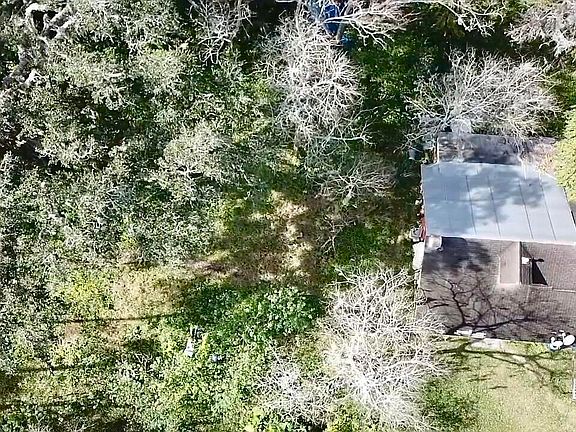 5th image of 630 Elm Ave