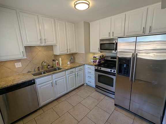 2nd image of 1554 N Wolff St