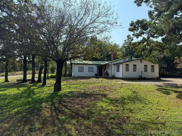 319 Lake Dr, Eufaula, OK 74432