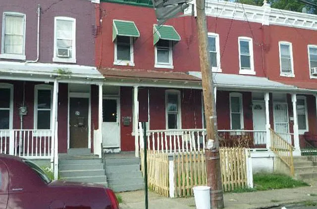 25 Cuyler Ave photo 1