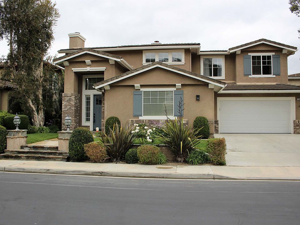 1st image of 865 Paseo De Leon