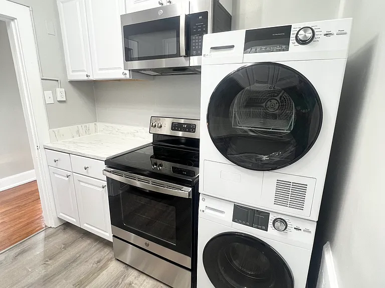 1411 Leigh St #4B — Photo 10