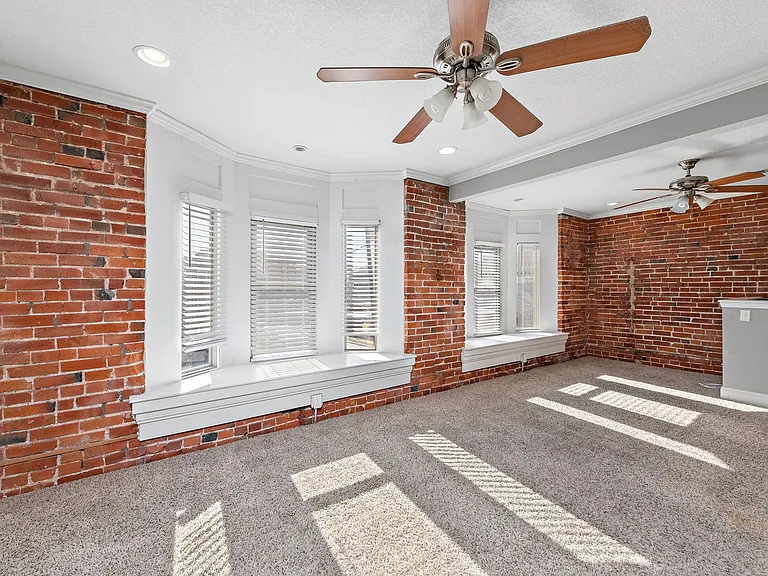 34th Street Duplex — Photo 9