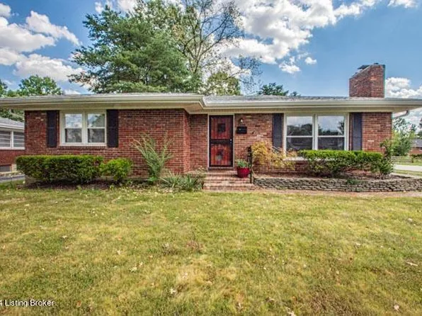 6800 Green Meadow Cir, Woodlawn Park, KY 40207