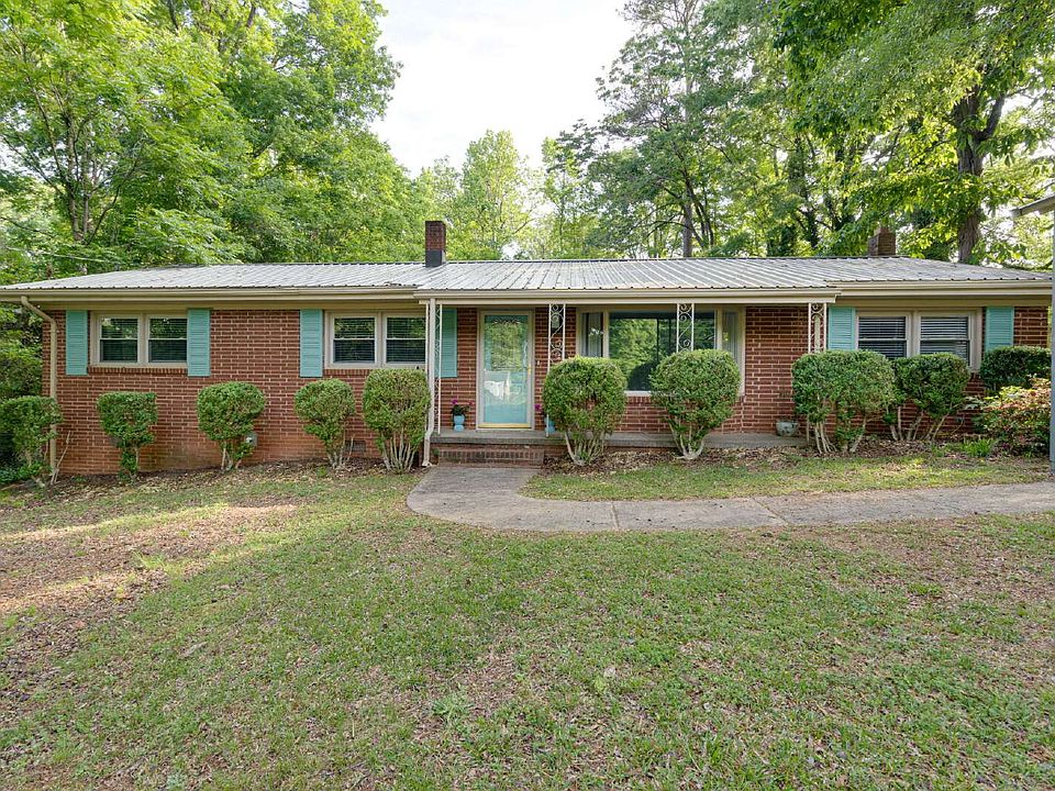 1st image of 2026 Jefferson Dr
