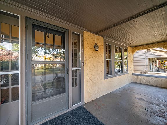 5th image of 2206 Wrocklage Ave